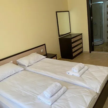 Lejlighed 3 Family With Pool View