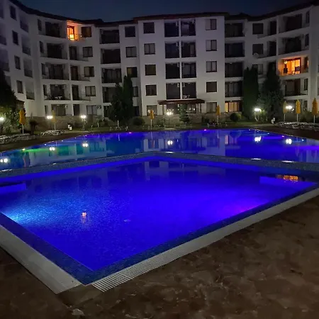 3 Family With Pool View * Nesebar
